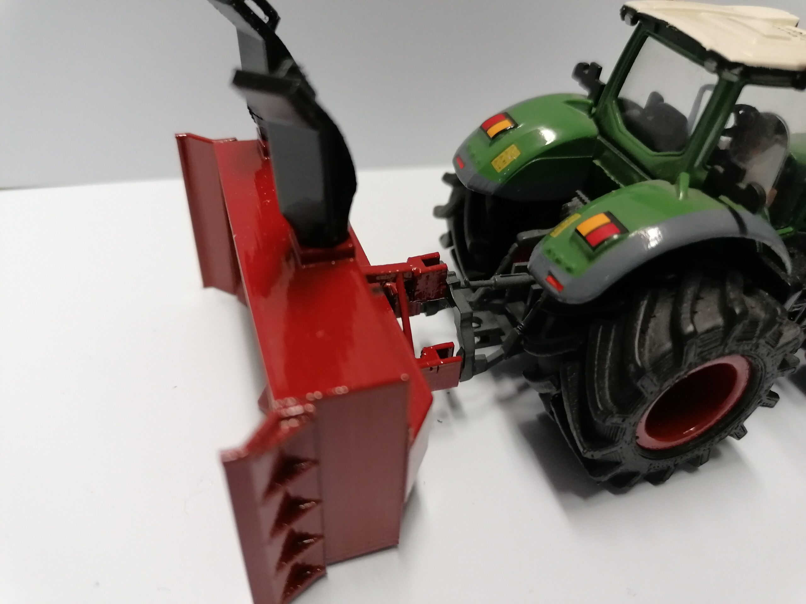 1/64 Red Single Stage Snowblower